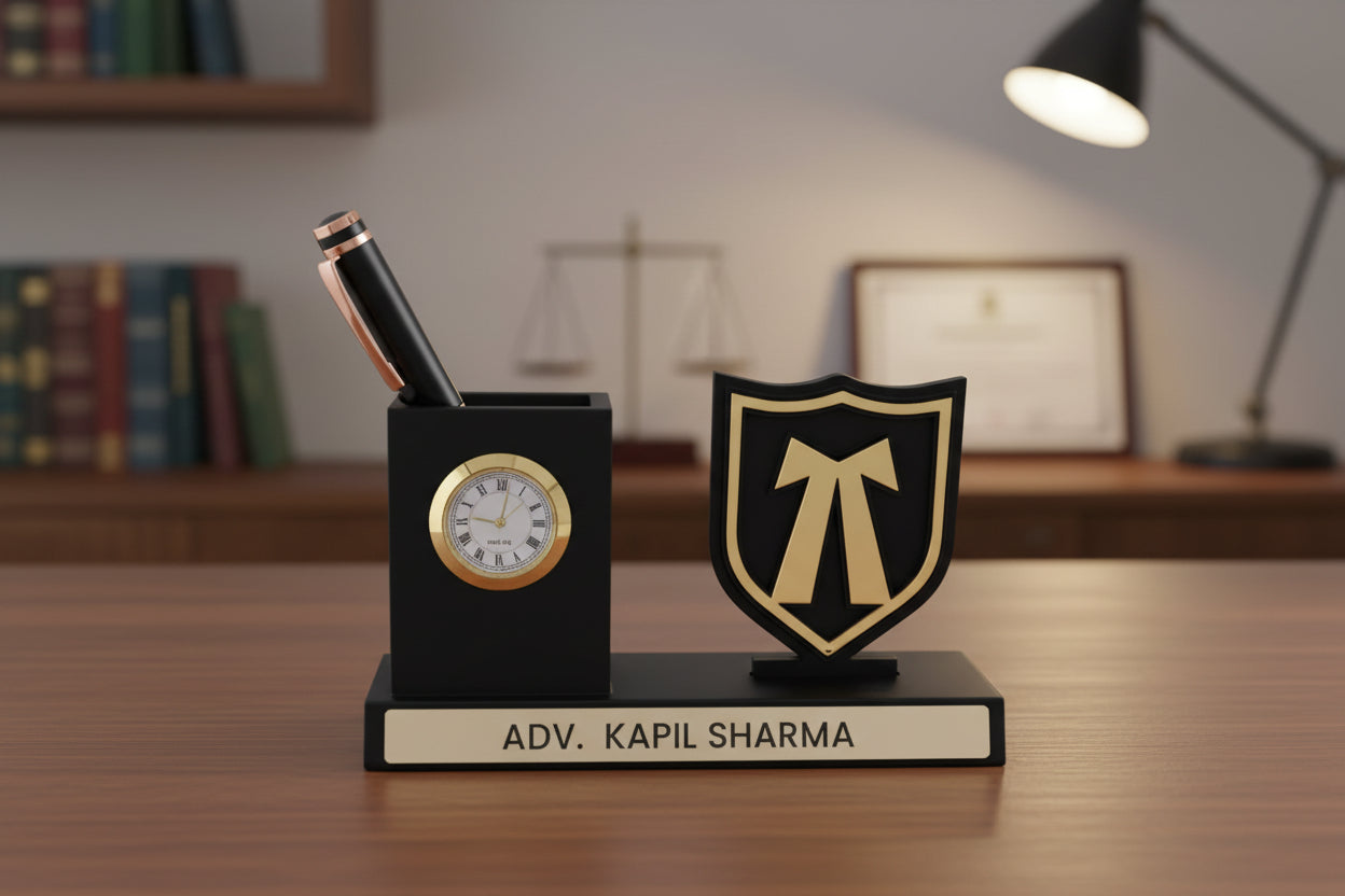 Personalized Advocate pen stand with Analog Clock, Advocate Symbol and Engraved Name