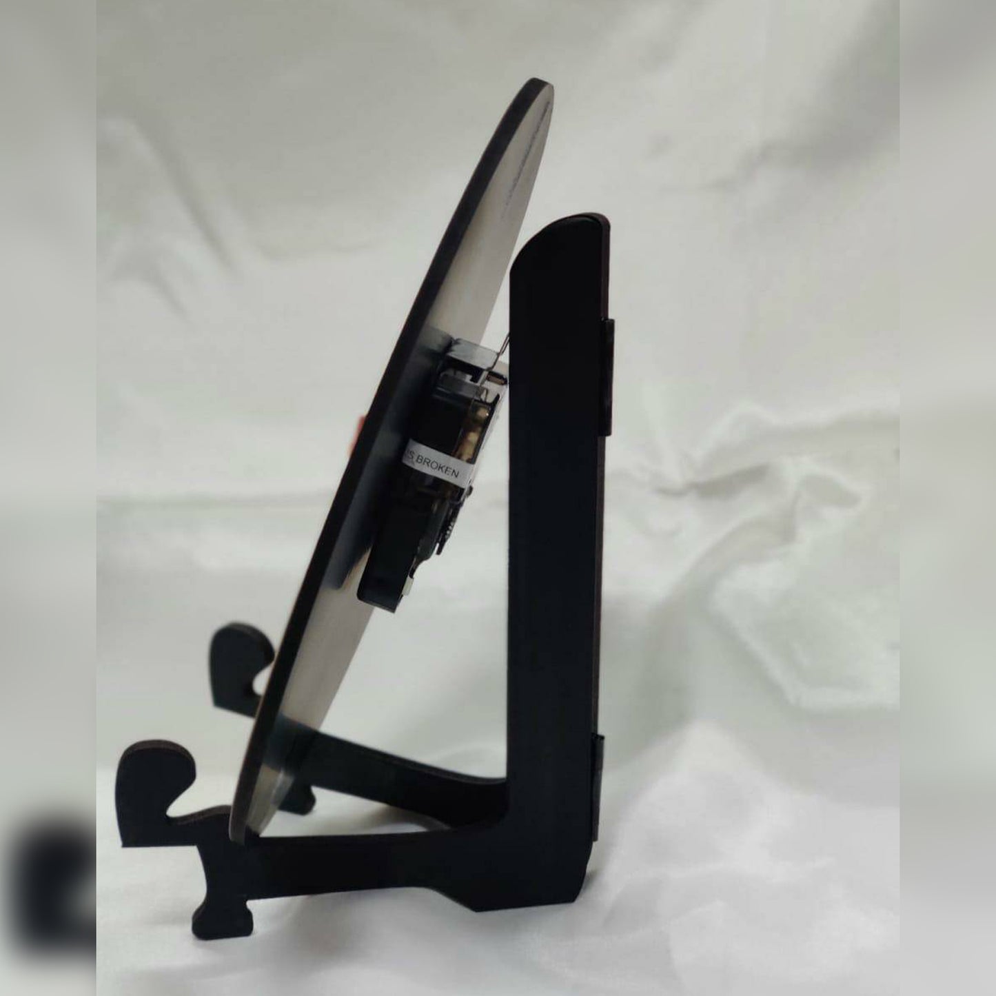 Personalized Round Table Clock