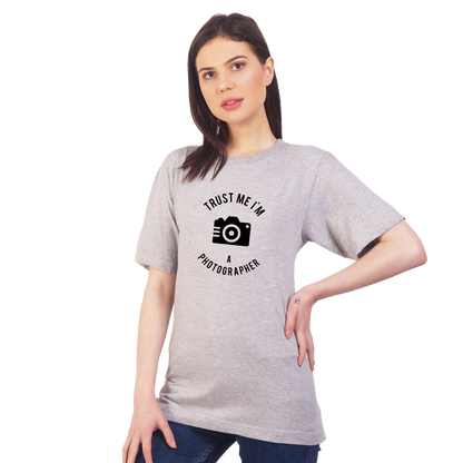 Trust me I am a Photographer Print Cotton T-shirt | T111